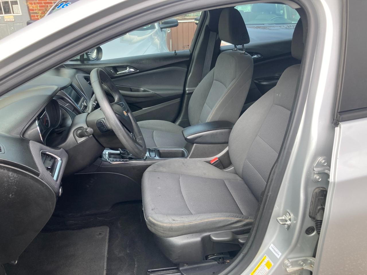 Chevrolet Cruze LS 2019