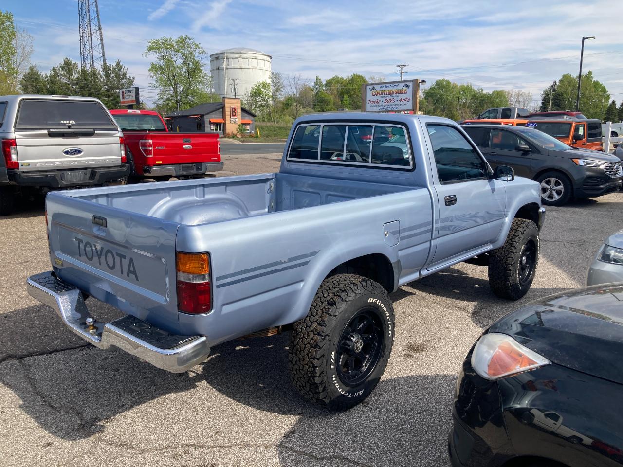 Toyota 4WD Pickups  1991