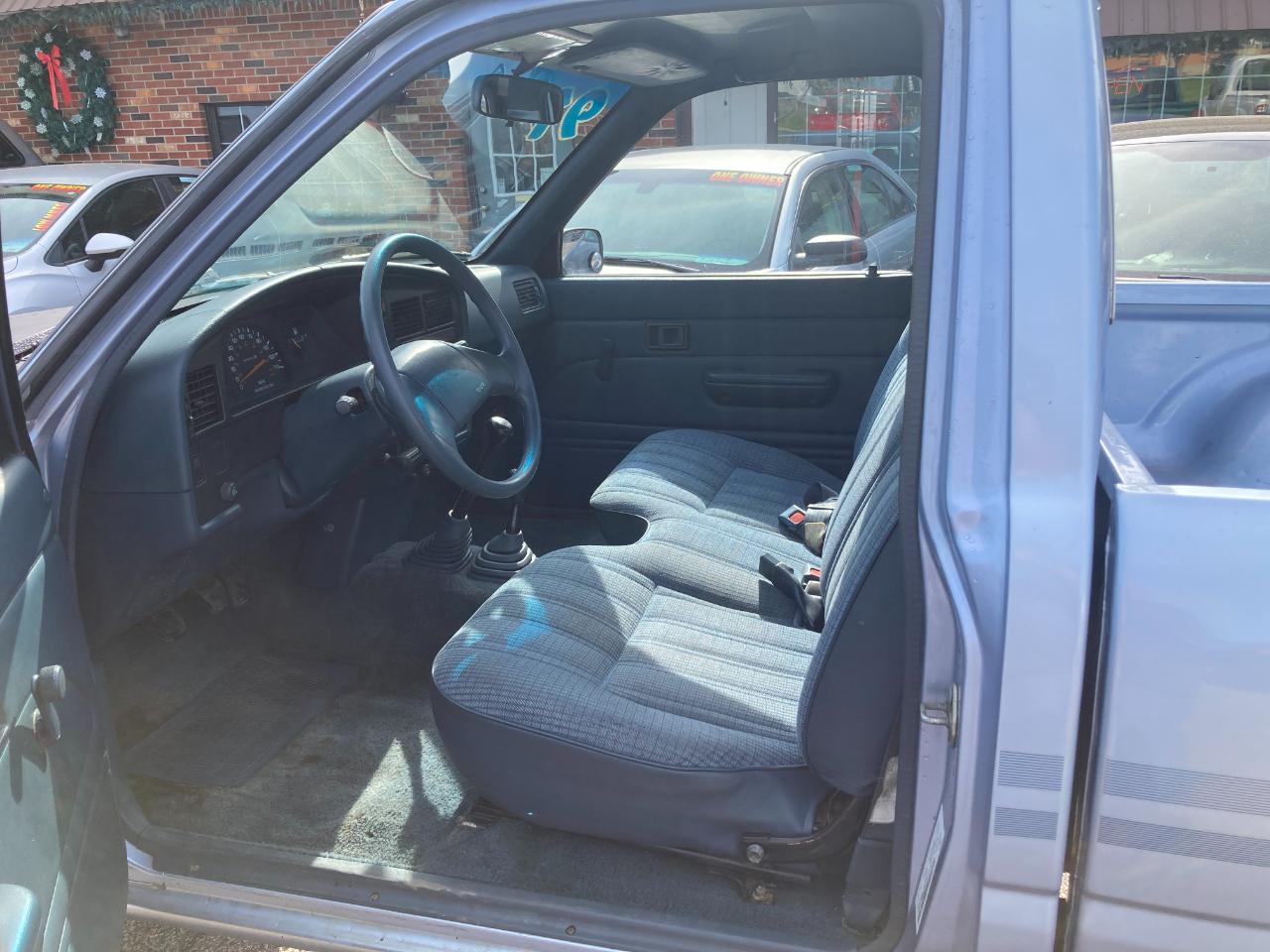 Toyota 4WD Pickups  1991