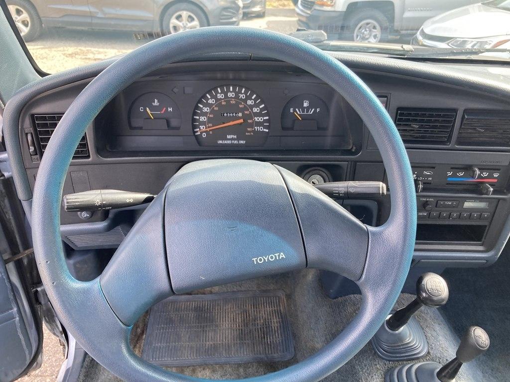 Toyota 4WD Pickups  1991