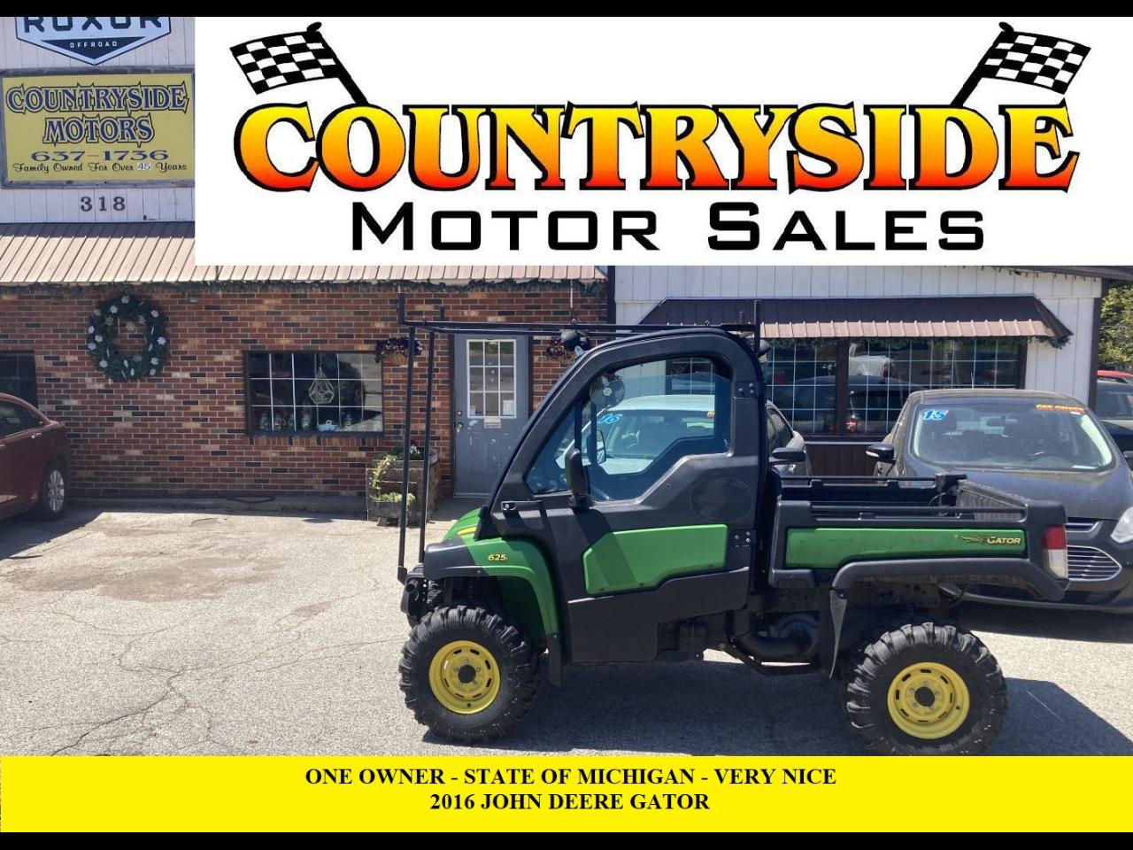 John Deere Gator  2016
