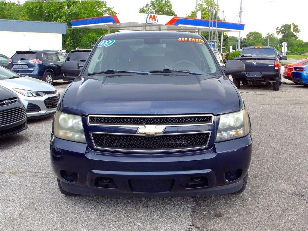 Chevrolet Suburban  2009