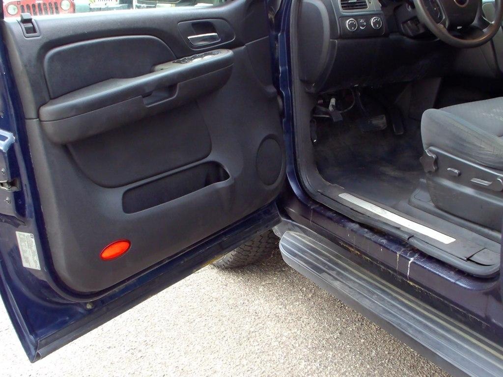 Chevrolet Suburban  2009