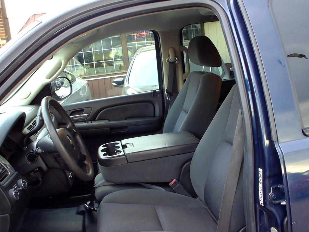 Chevrolet Suburban  2009