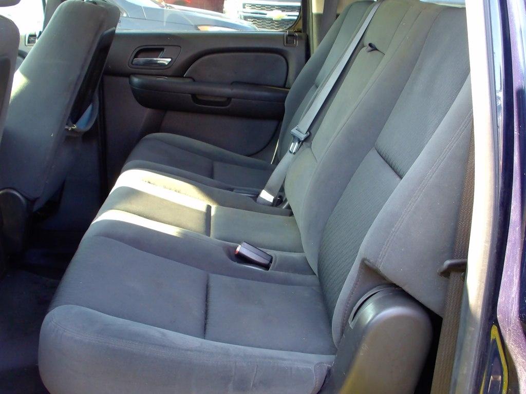 Chevrolet Suburban  2009