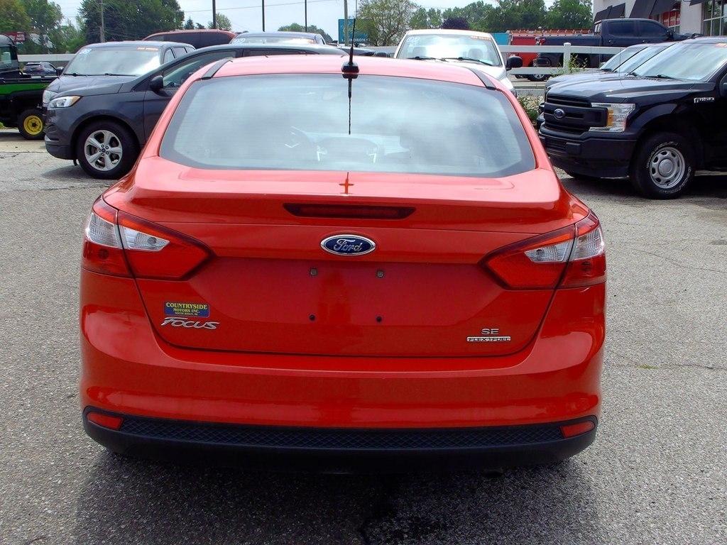 Ford Focus  2014