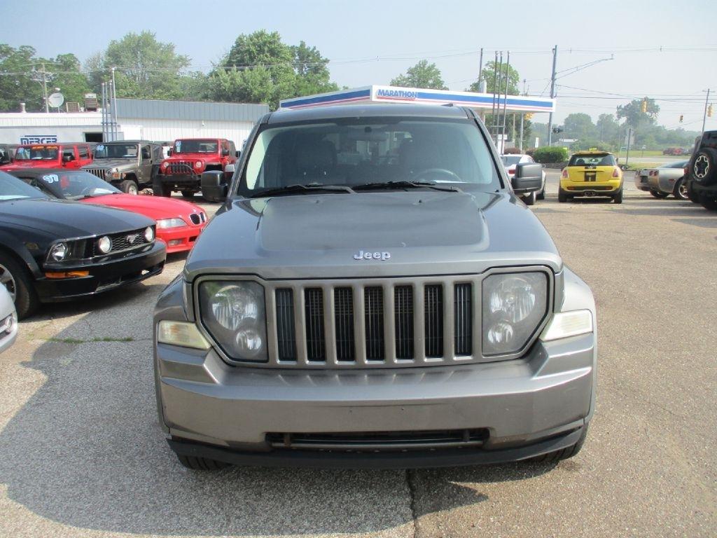Jeep Liberty  2012