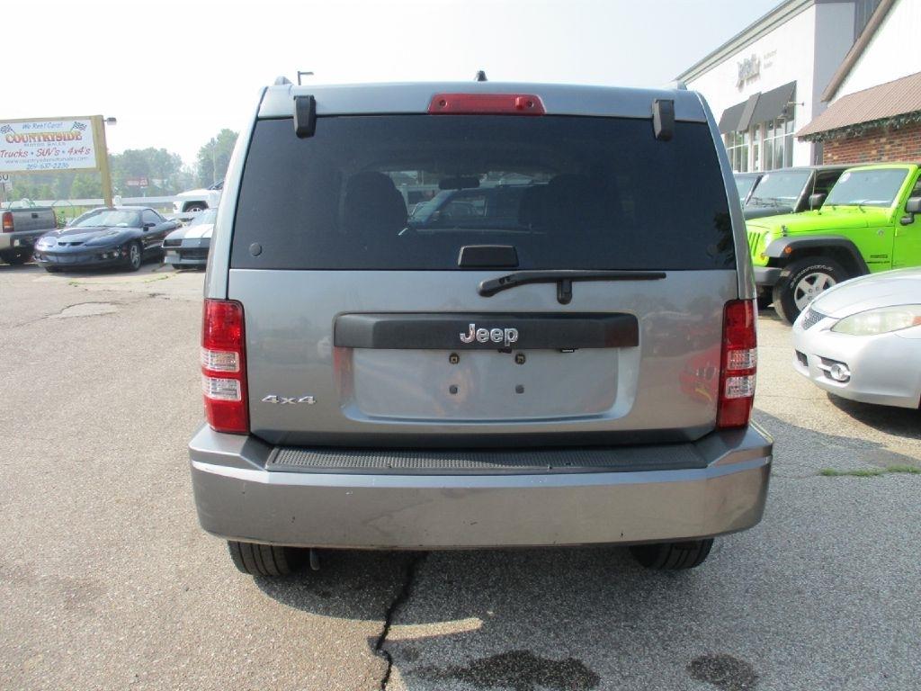 Jeep Liberty  2012