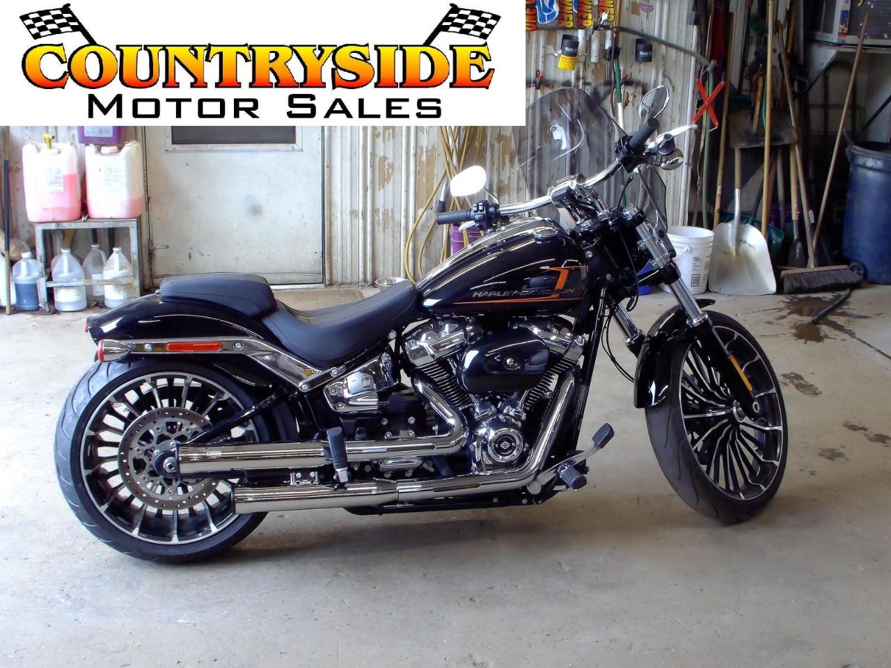 2024 Harley-Davidson FXBR 117