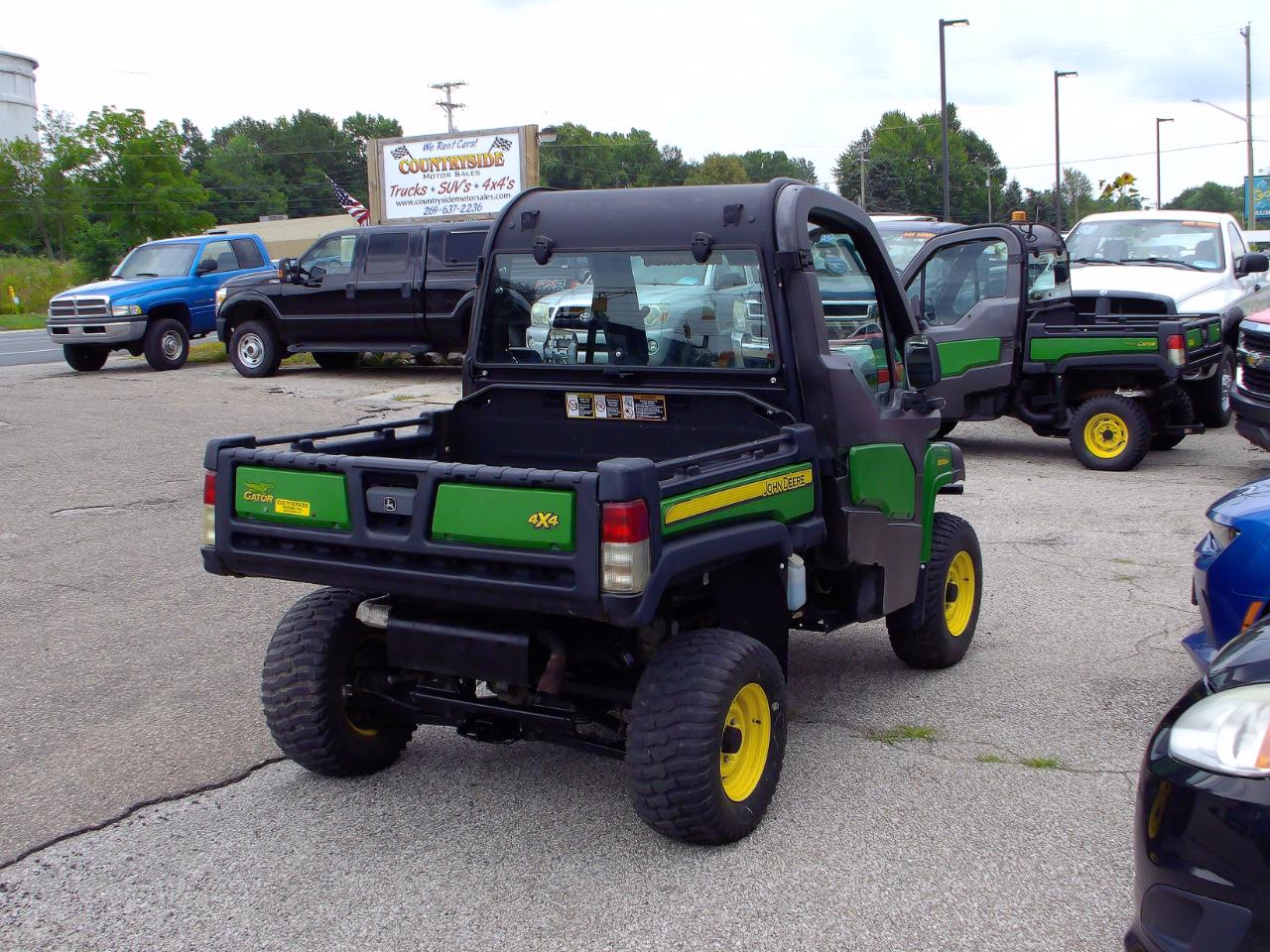 John Deere Gator  2019