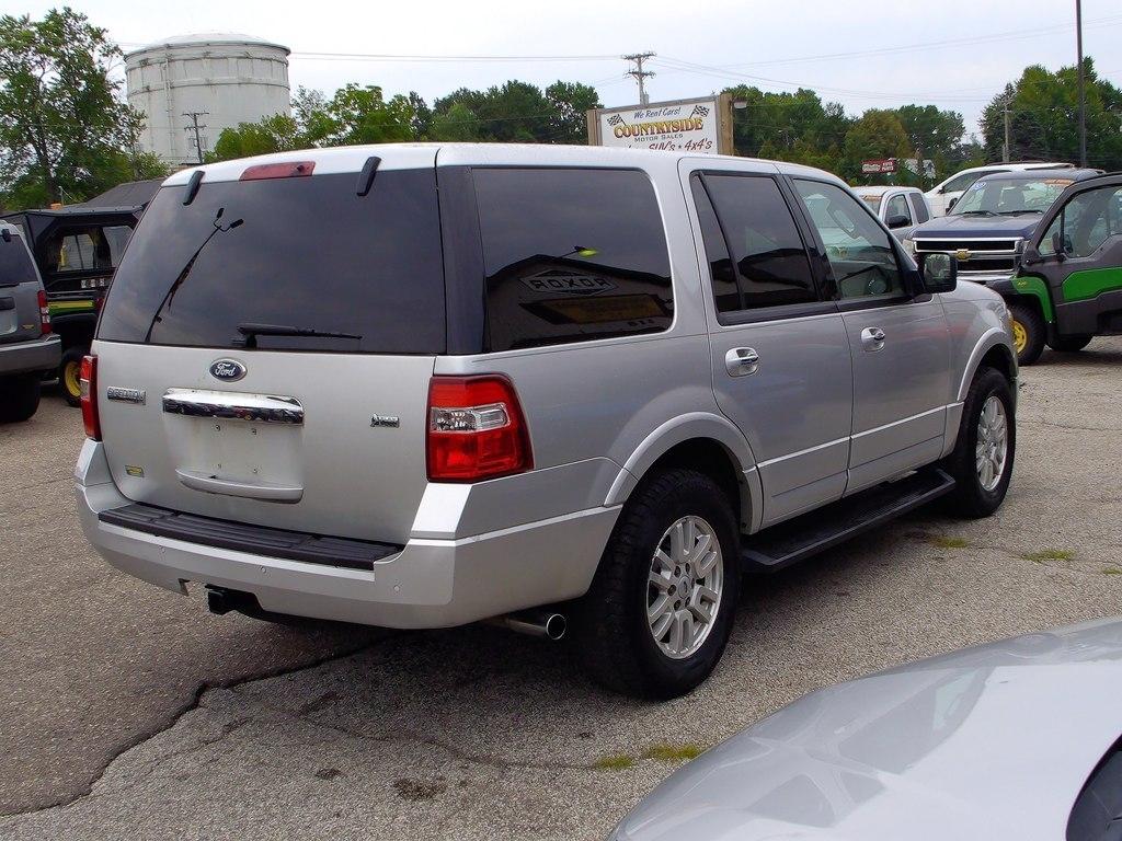 Ford Expedition  2011