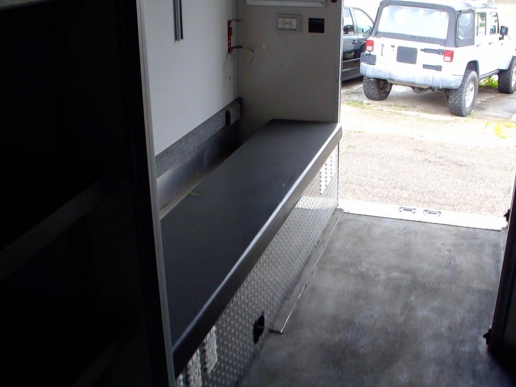 Ford F550  2012