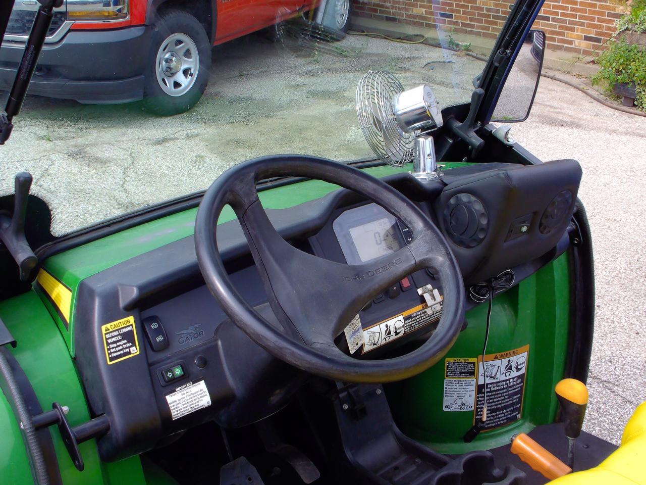 John Deere Gator  2015