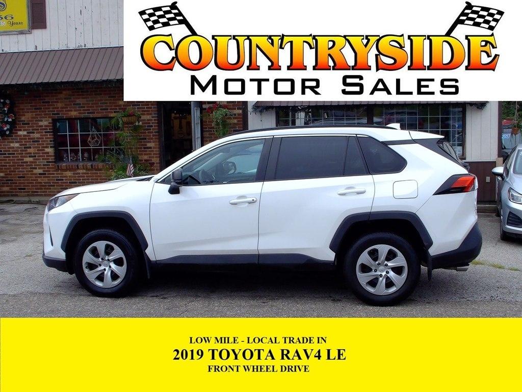 2019 Toyota RAV4 LE