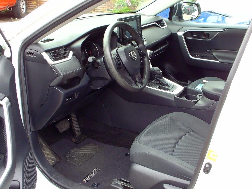 Toyota RAV4  2019