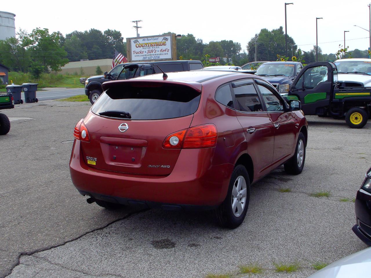 Nissan ROGUE S/SV  2010