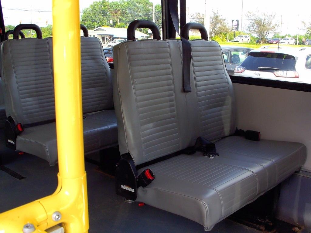 Ford Econoline  2019