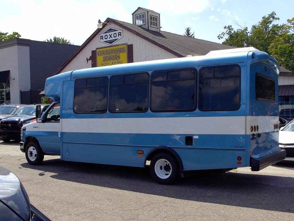 Ford Econoline  2019
