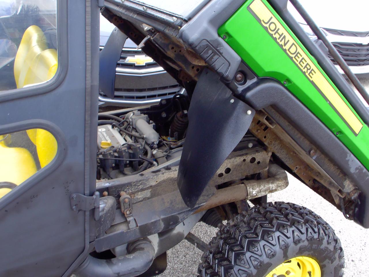 John Deere 825  2017