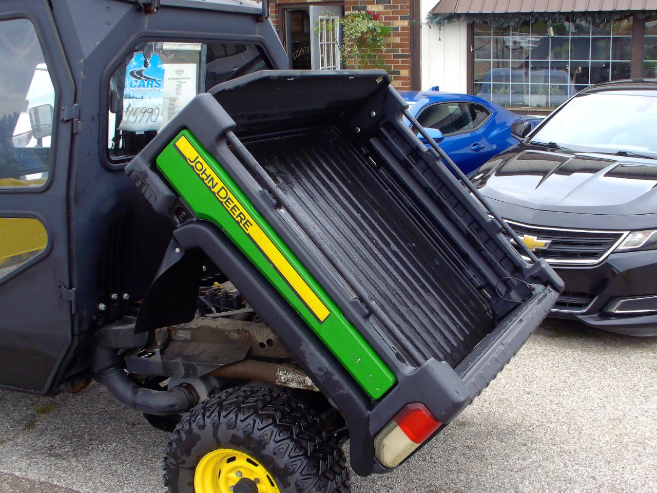John Deere 825  2017