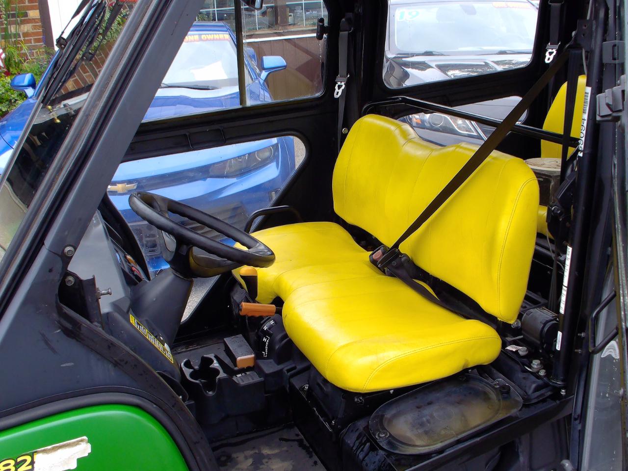 John Deere 825  2017