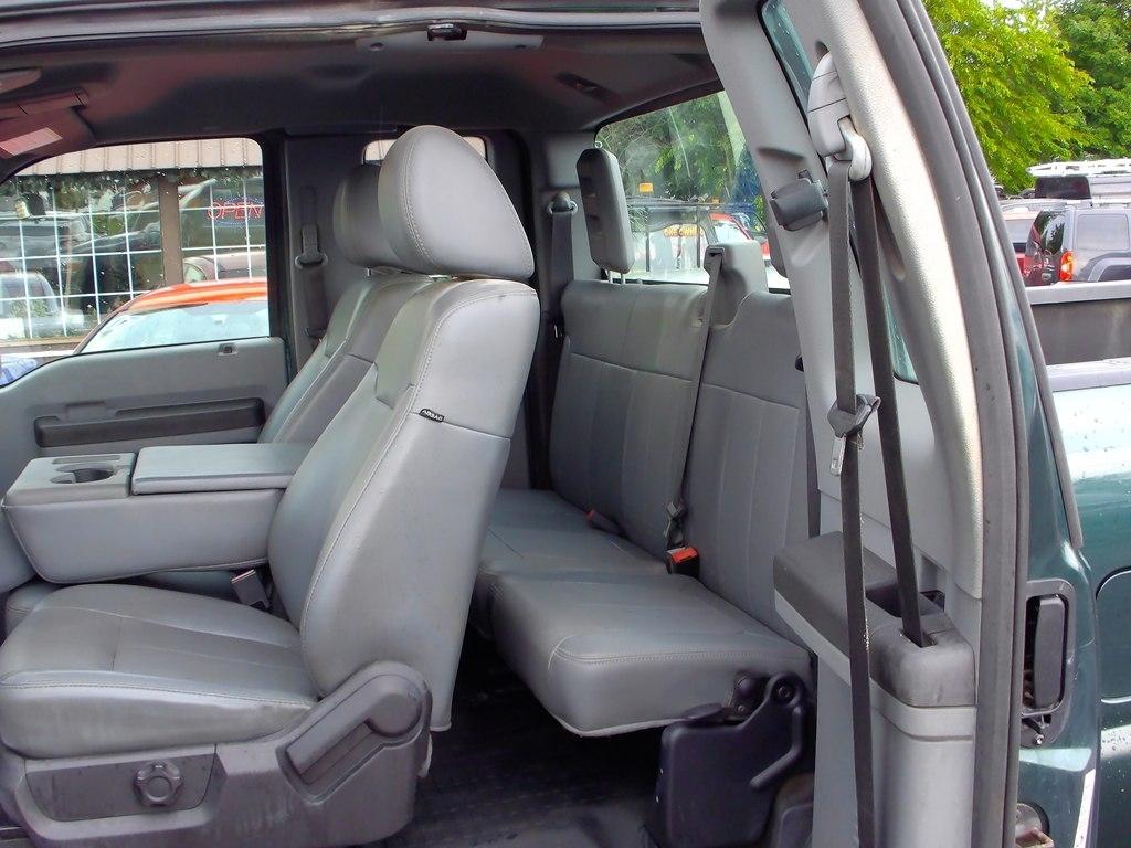 Ford F-350 SD  2011