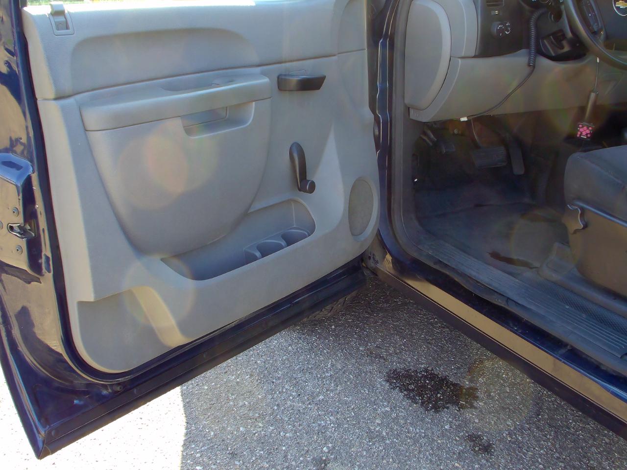 Chevrolet Silverado 1500 W/T Crew Cab 4WD 2012