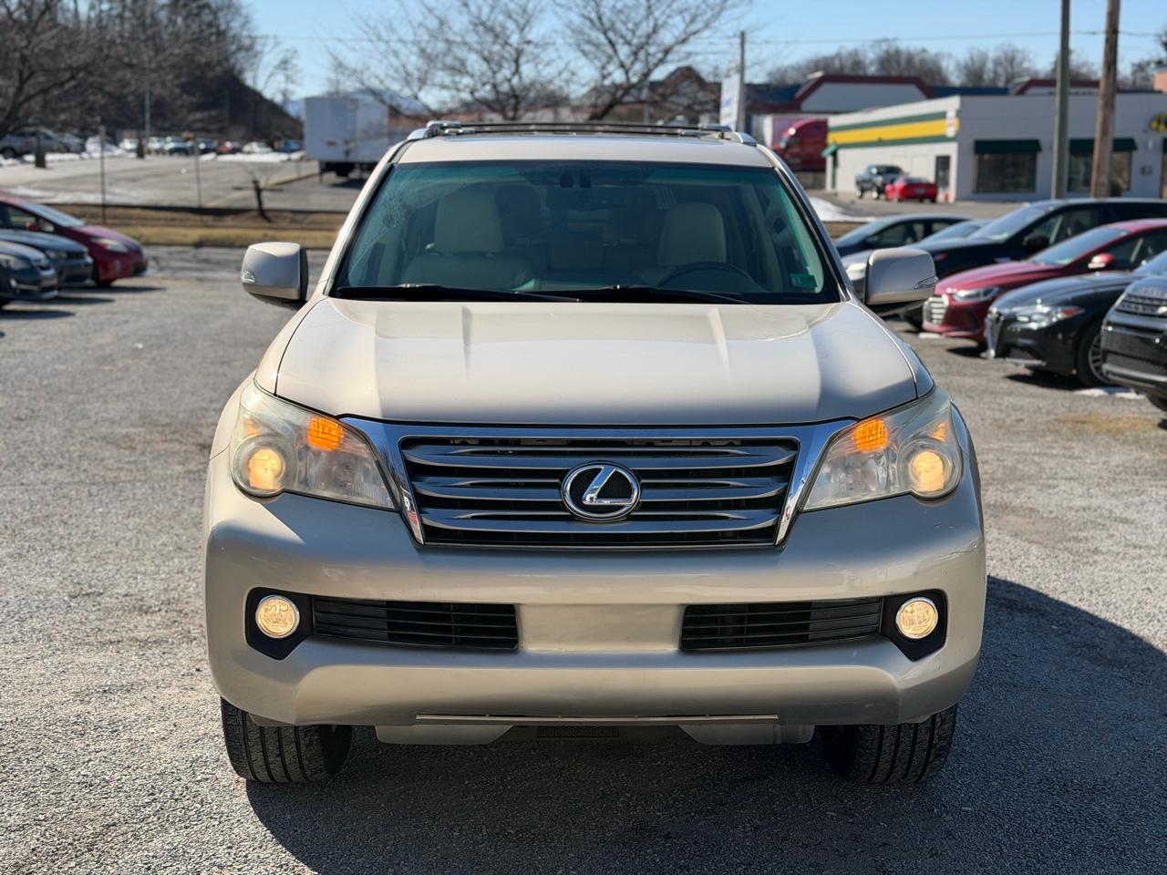 Lexus GX 460 Sport Utility 2010