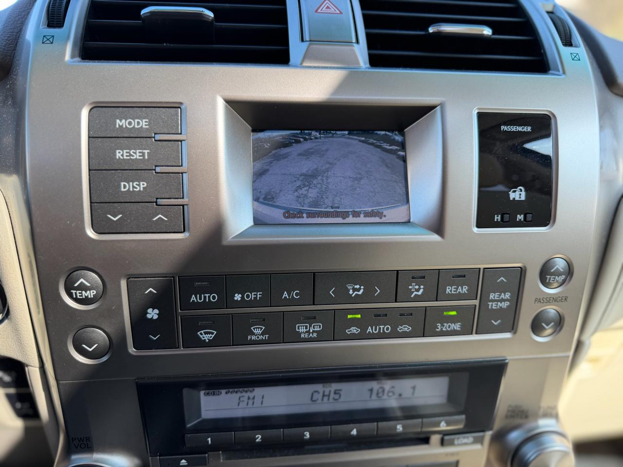 Lexus GX 460 Sport Utility 2010