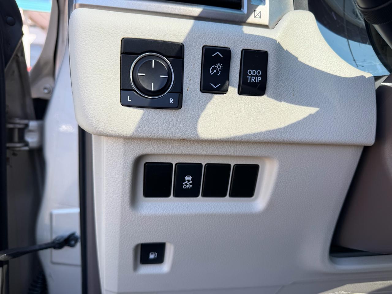 Lexus GX 460 Sport Utility 2010