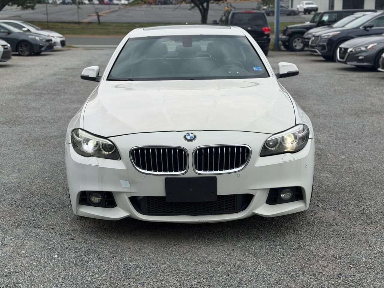 BMW 5-Series 528i 2014