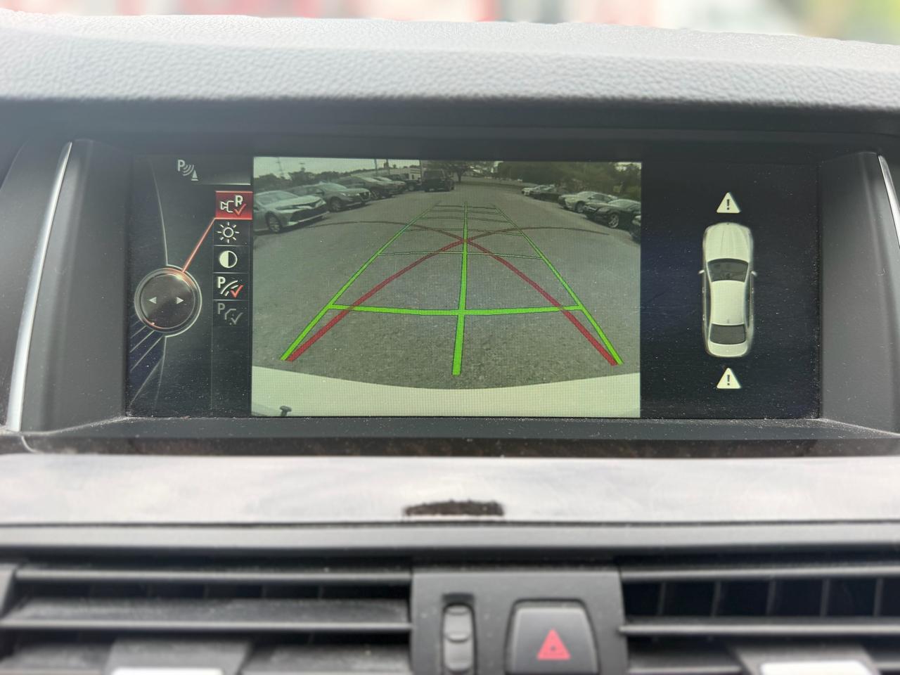 BMW 5-Series 528i 2014