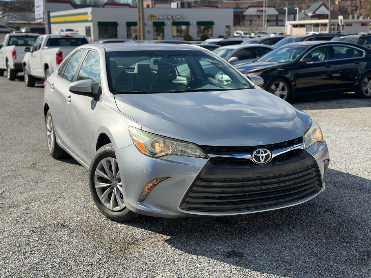 2017 Toyota Camry SE