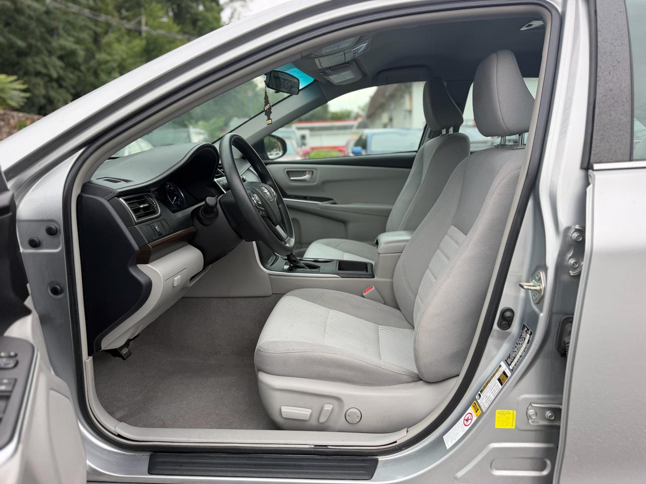 Toyota Camry LE 2017