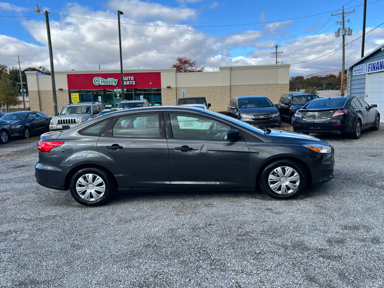 Ford Focus S Sedan 2018 Ford Focus S Sedan 2018