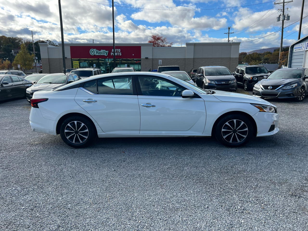 Nissan Altima 2.5 S 2021 Nissan Altima 2.5 S 2021