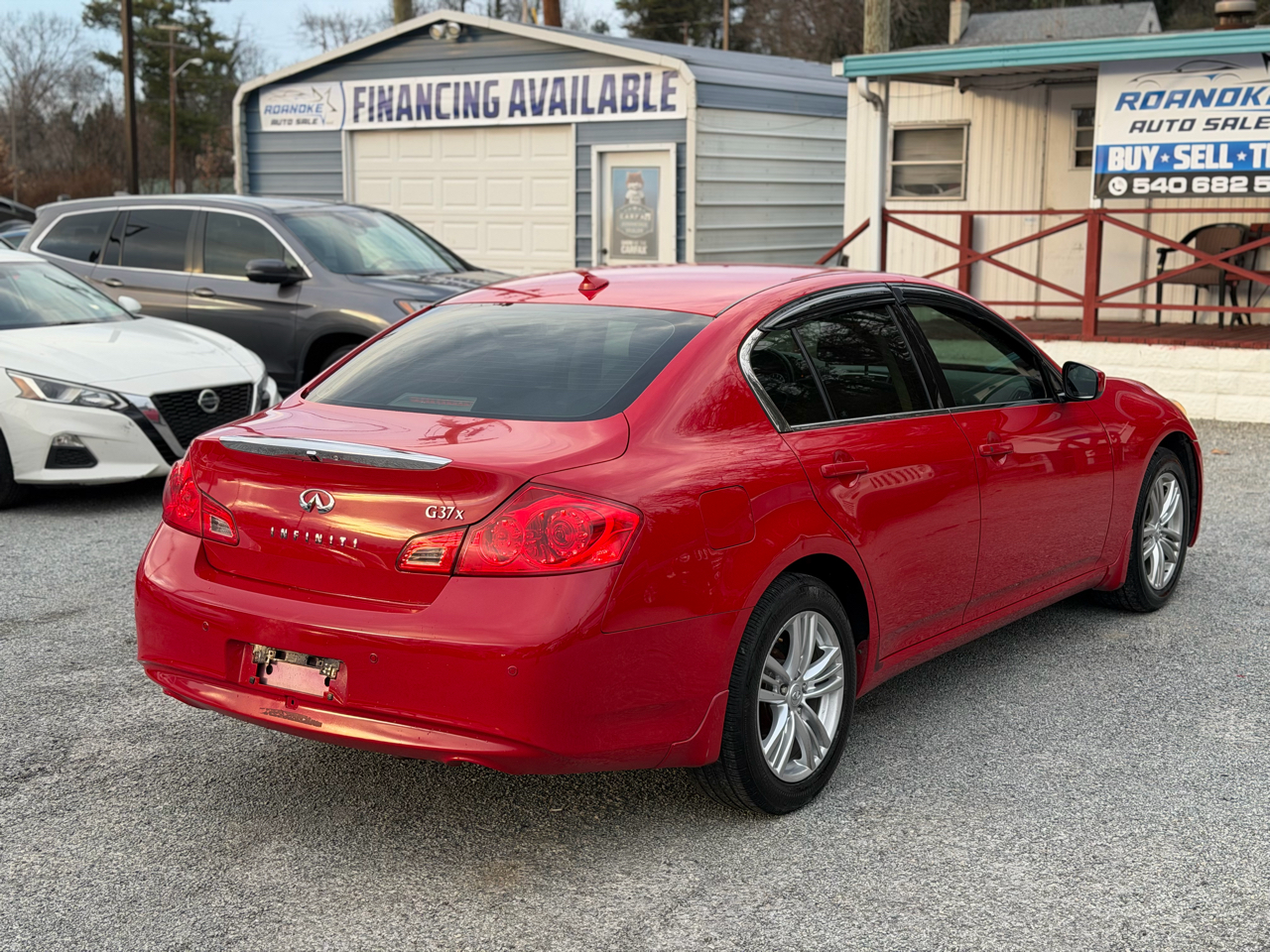 Infiniti G Sedan G37x AWD 2011