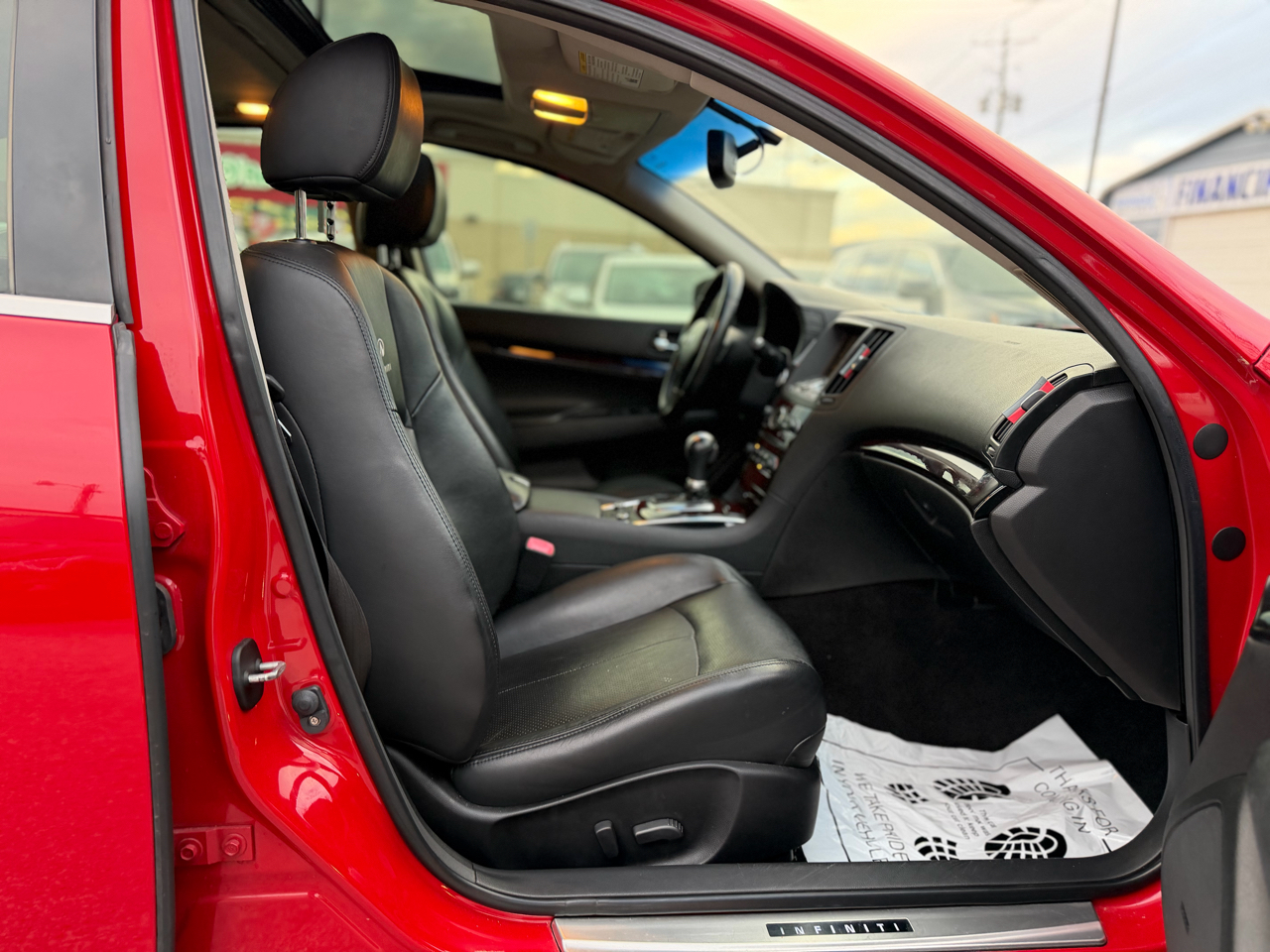 Infiniti G Sedan G37x AWD 2011