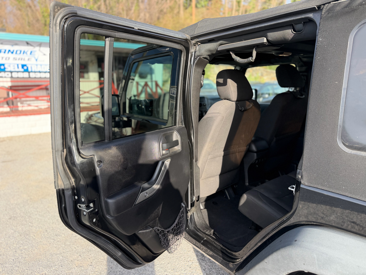 Jeep Wrangler Unlimited Sport 4WD 2015