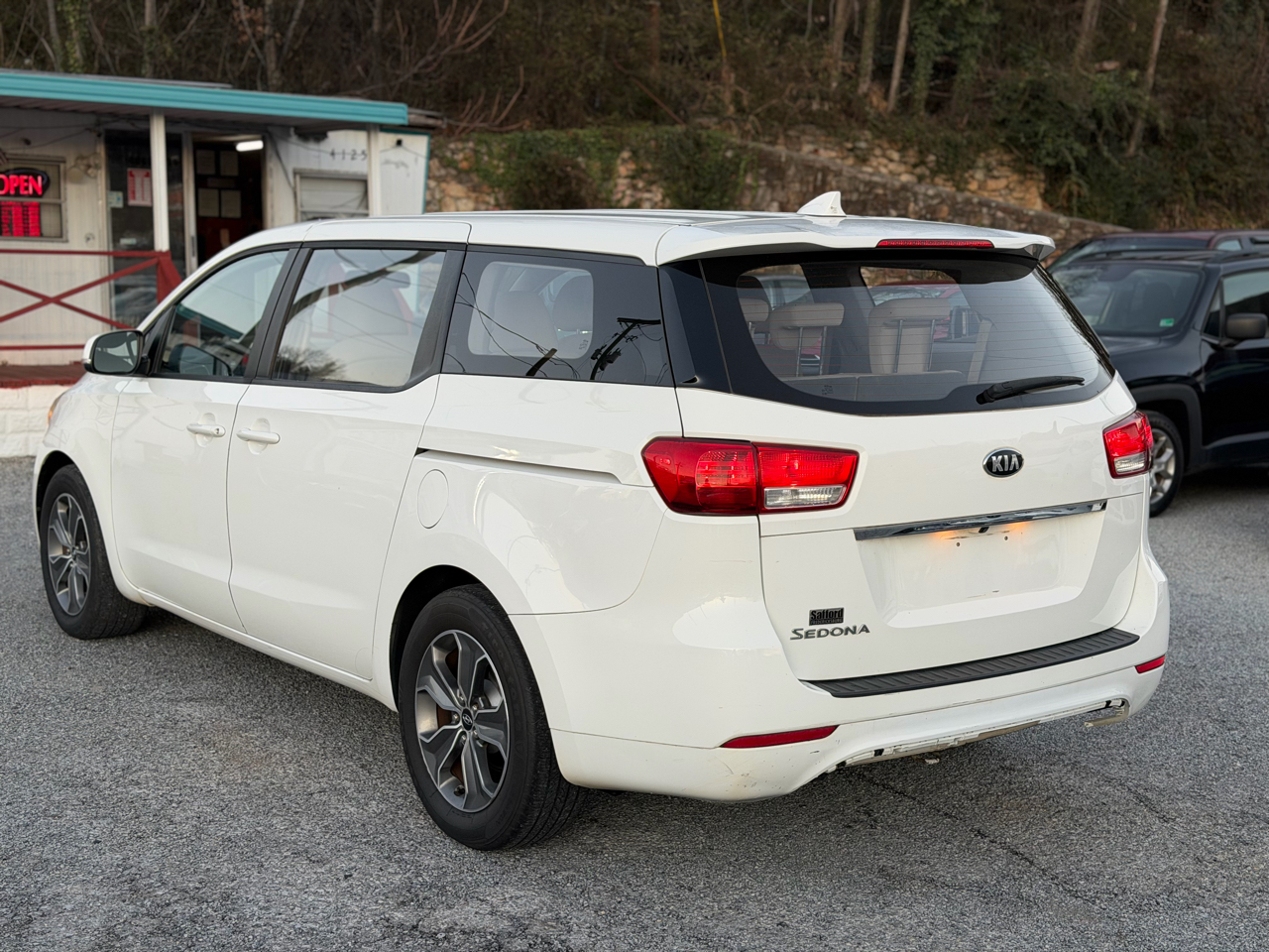 Kia Sedona L 2016