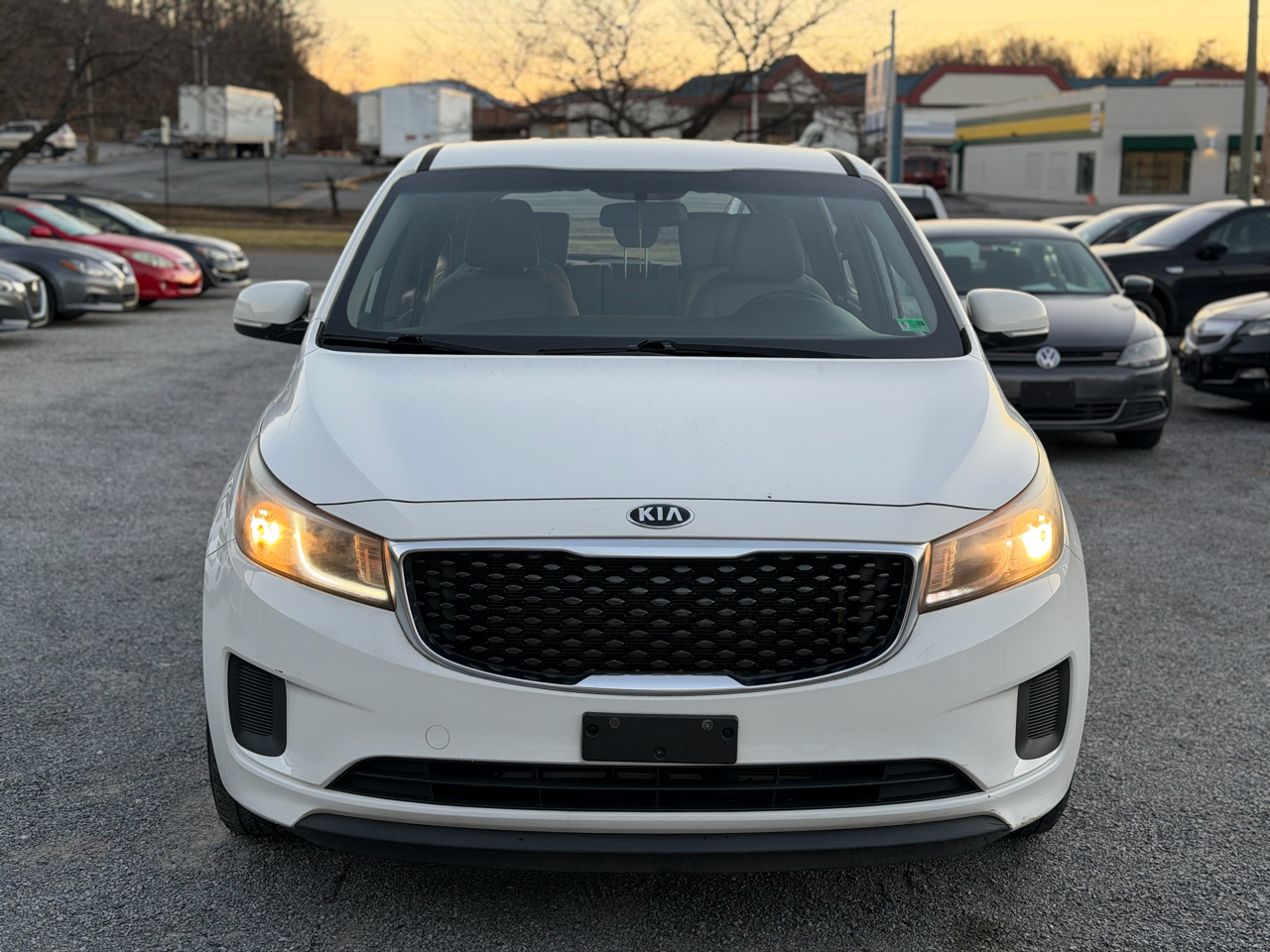 Kia Sedona L 2016
