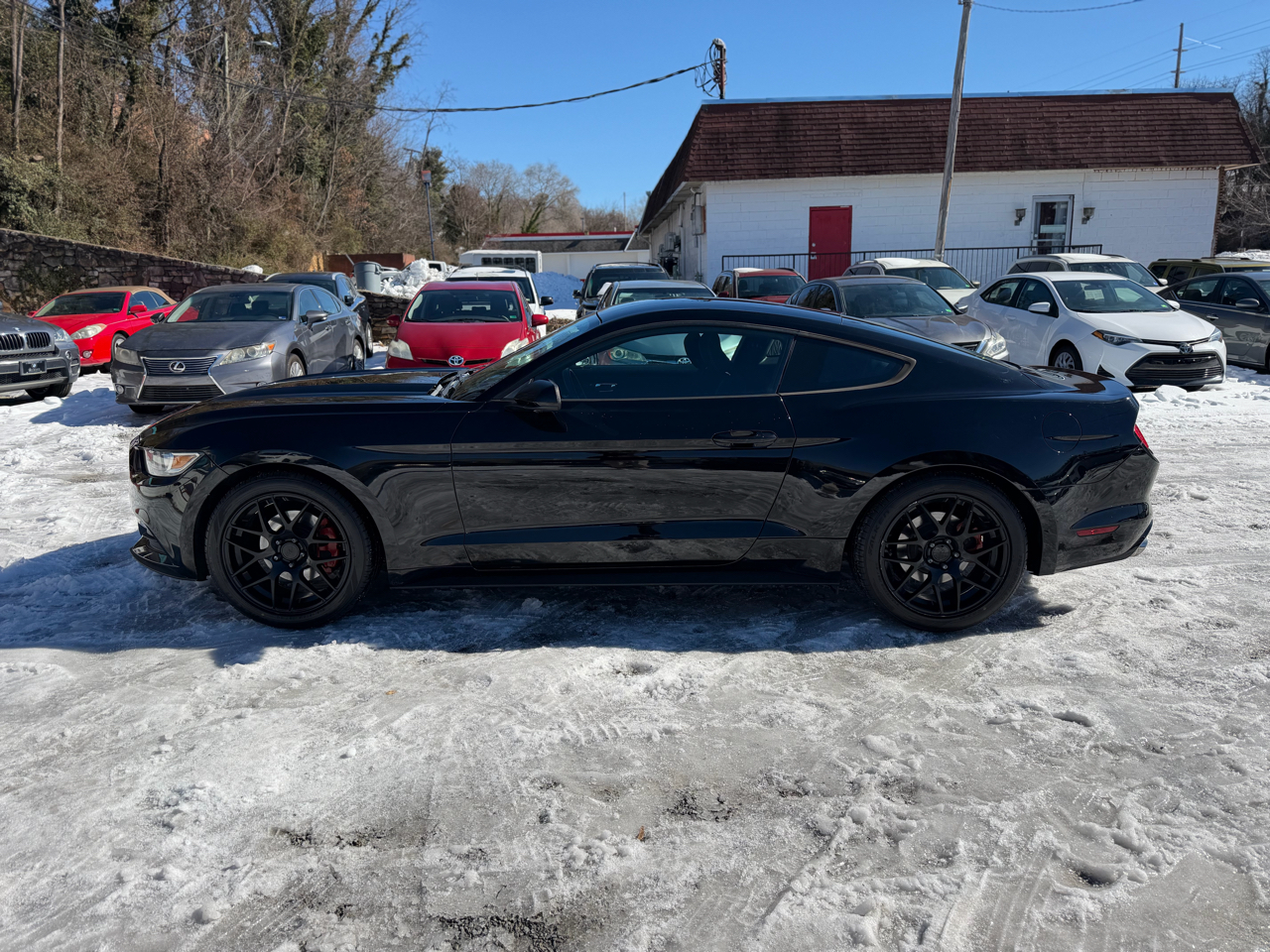 Ford Mustang V6 Coupe 2016