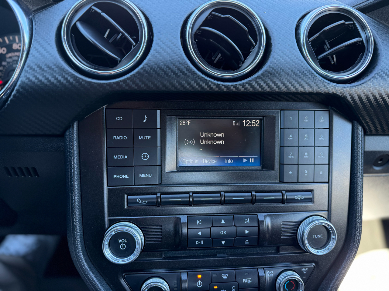 Ford Mustang V6 Coupe 2016