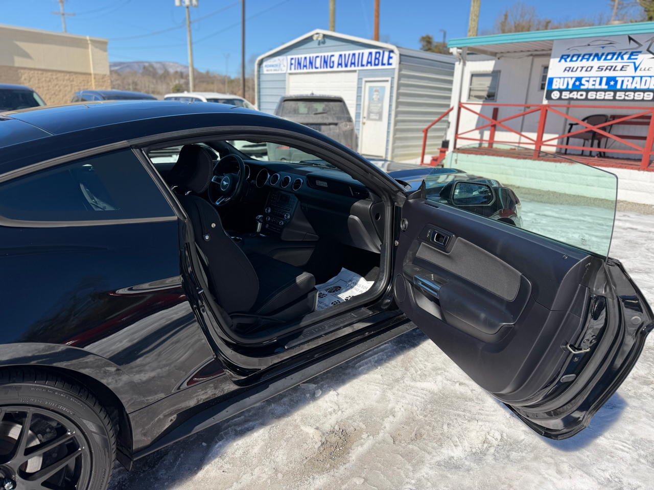 Ford Mustang V6 Coupe 2016