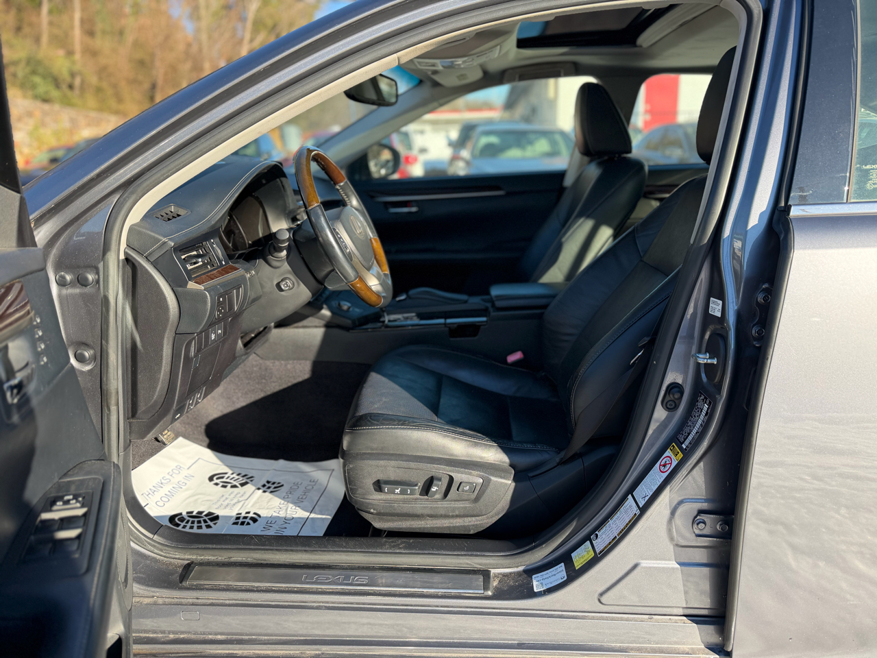 Lexus ES 350 Sedan 2013