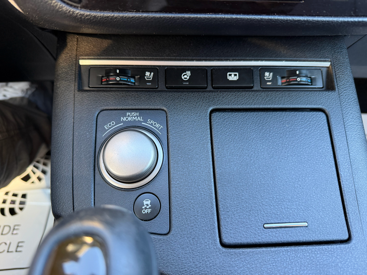 Lexus ES 350 Sedan 2013