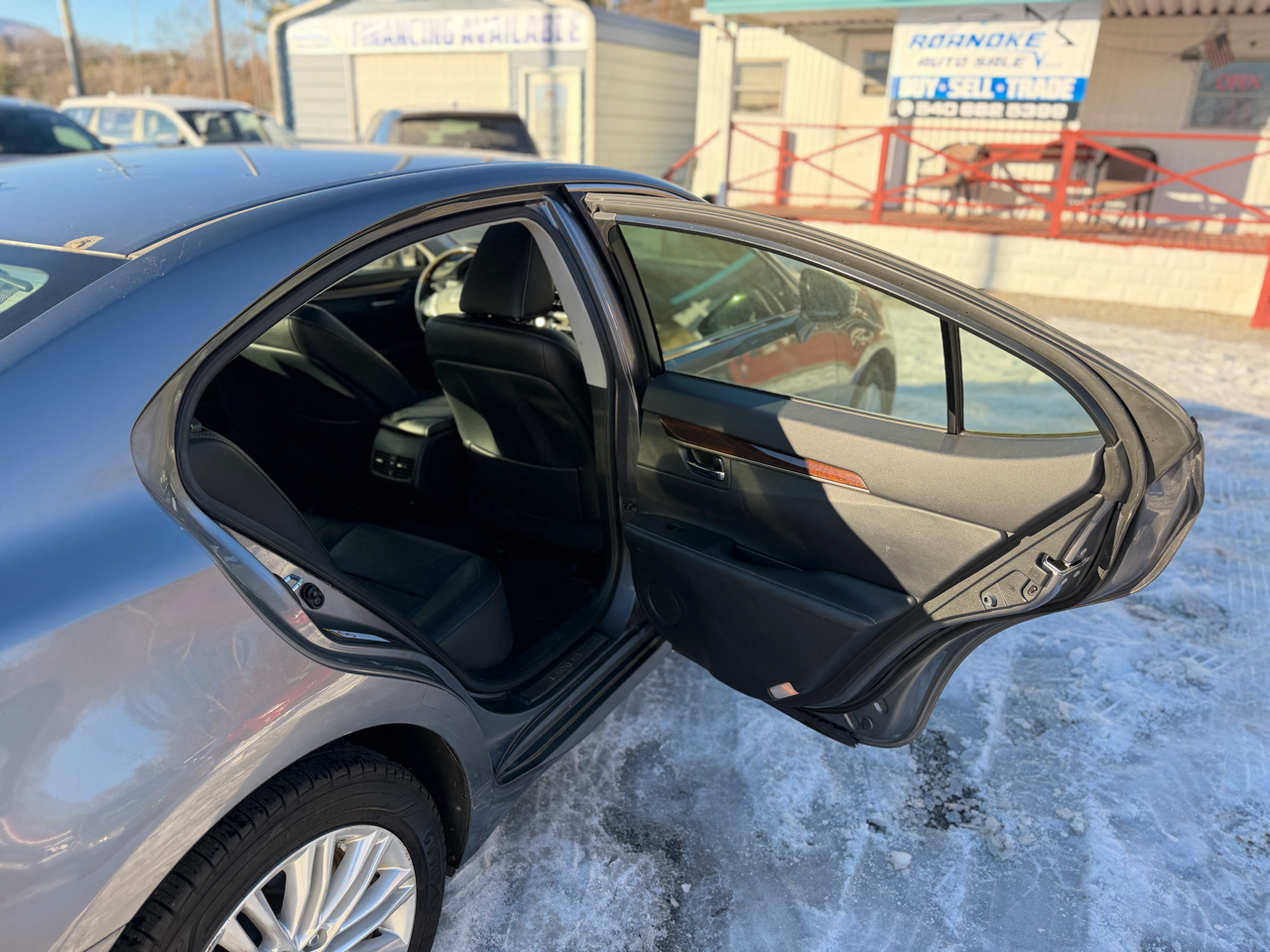 Lexus ES 350 Sedan 2013