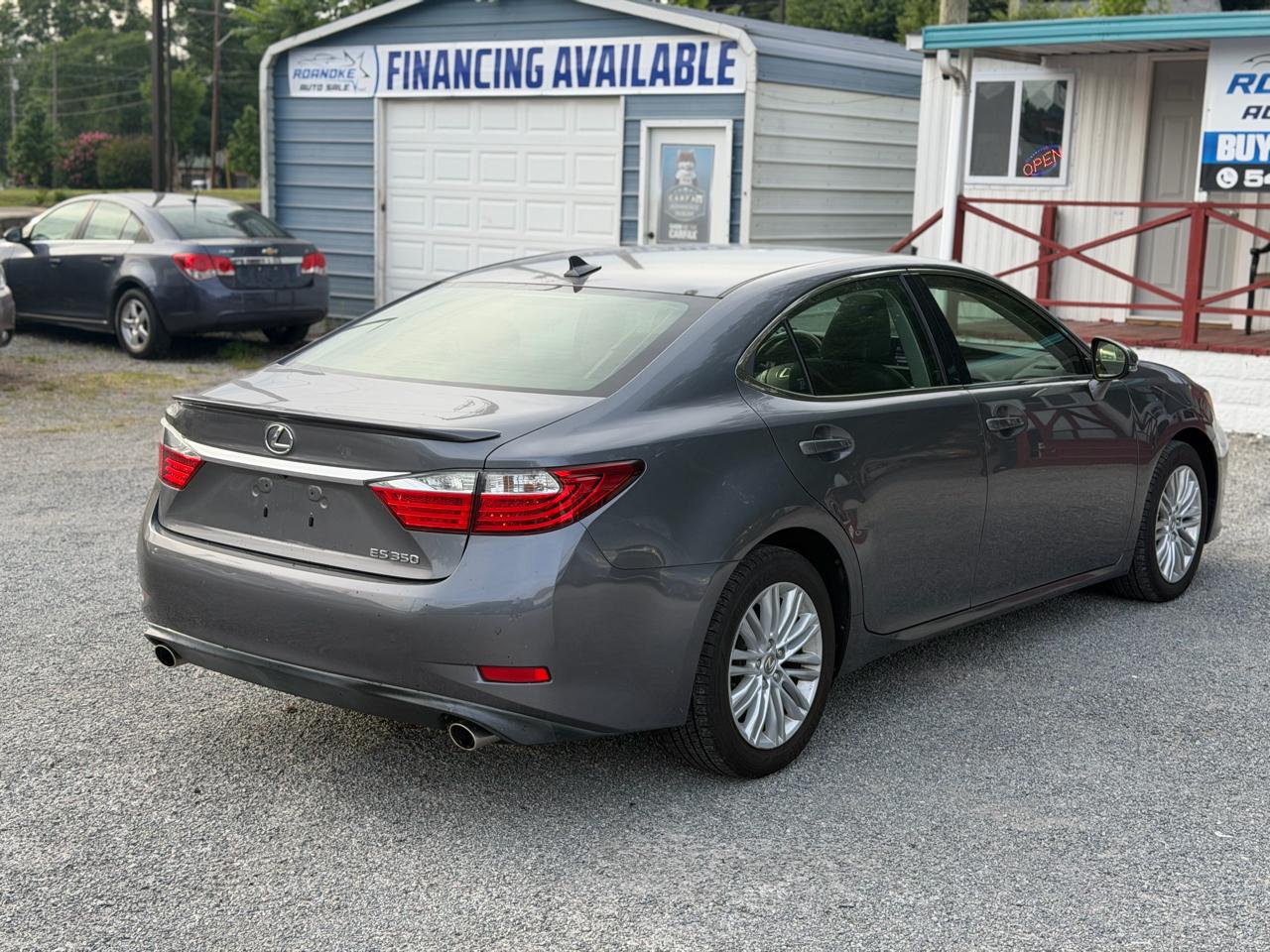 Lexus ES 350 Sedan 2013