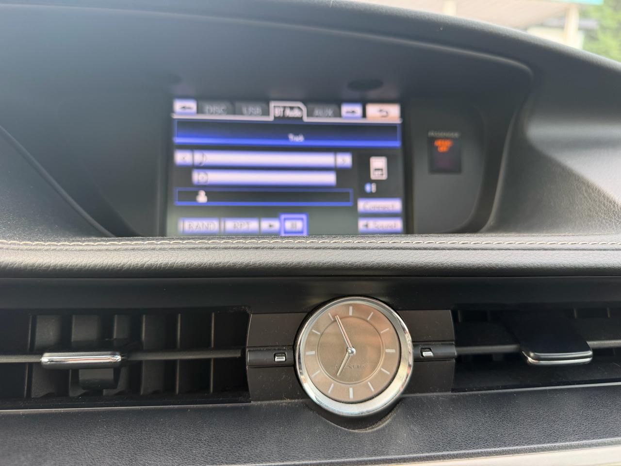 Lexus ES 350 Sedan 2013