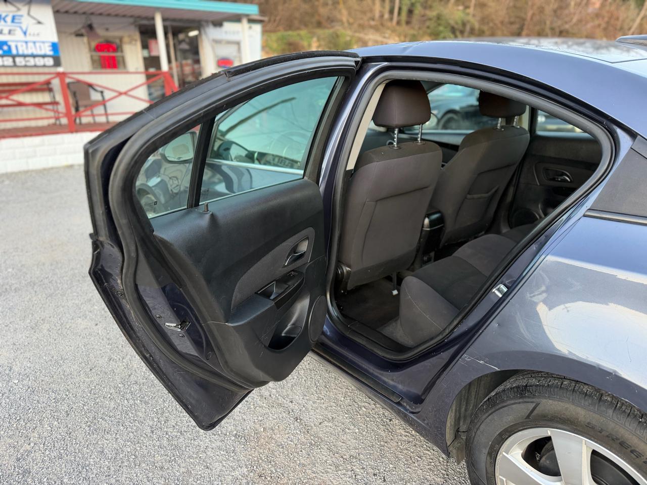 Chevrolet Cruze 1LT Auto 2013